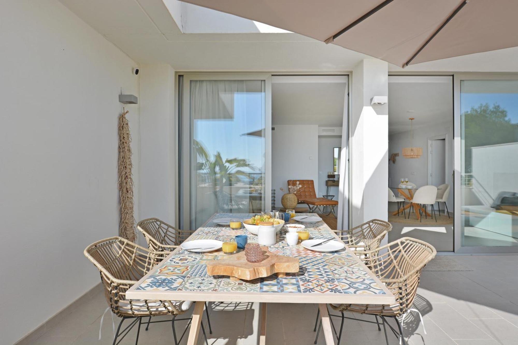 Altea Bayview Apartment By Nras ภายนอก รูปภาพ